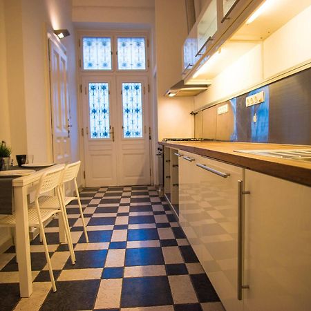 Budapest Heart Apartments Bagian luar foto