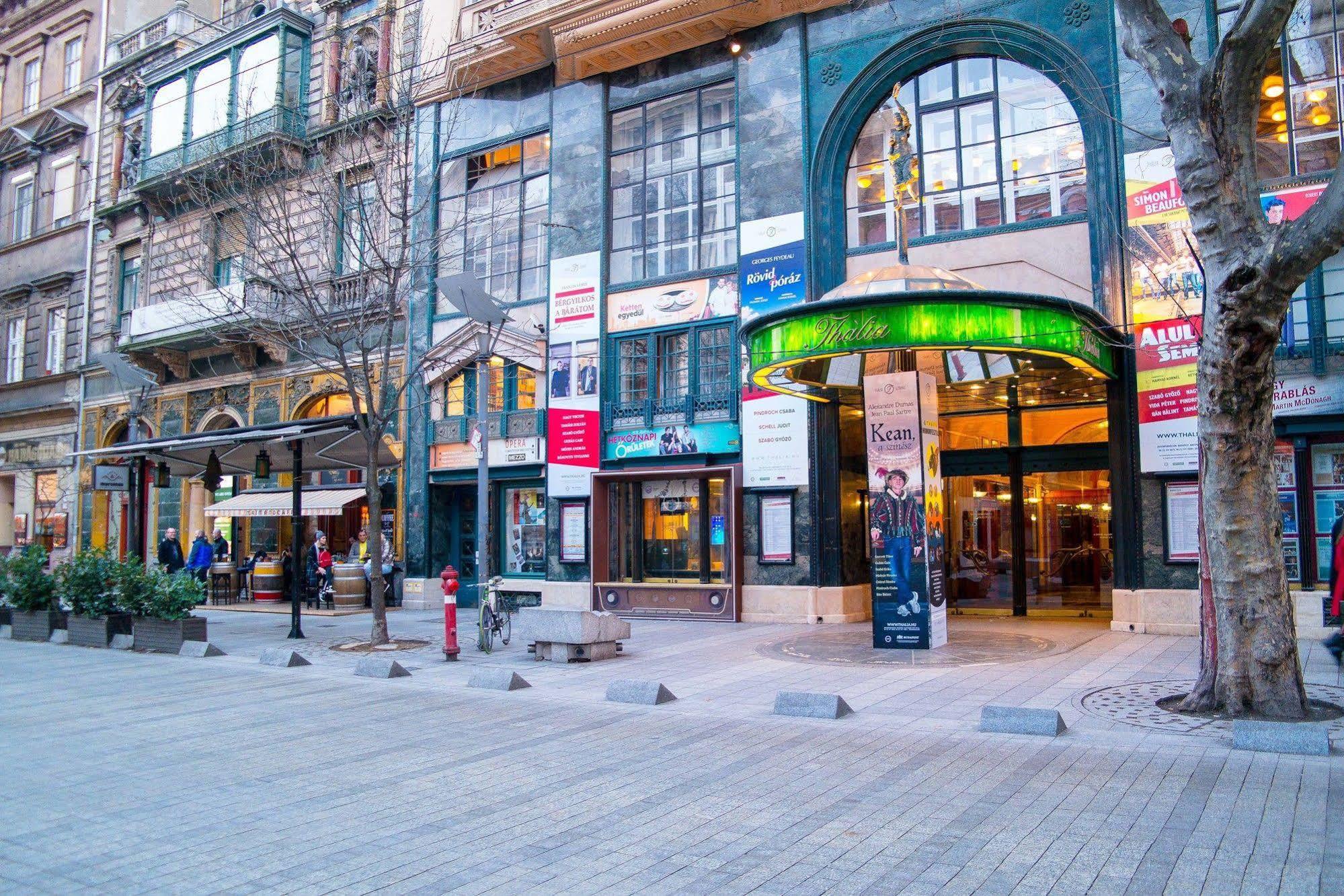 Budapest Heart Apartments Bagian luar foto