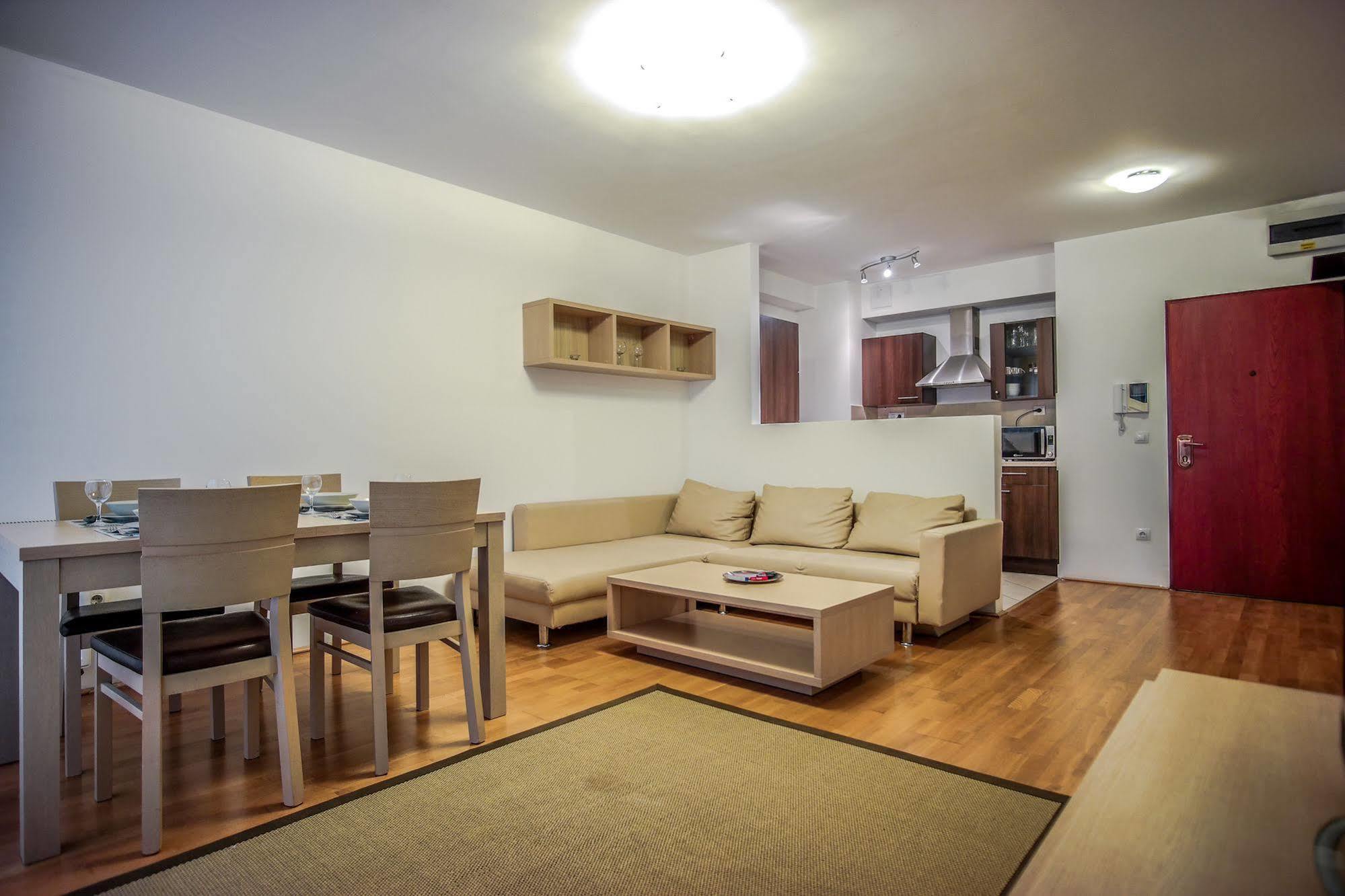 Budapest Heart Apartments Bagian luar foto