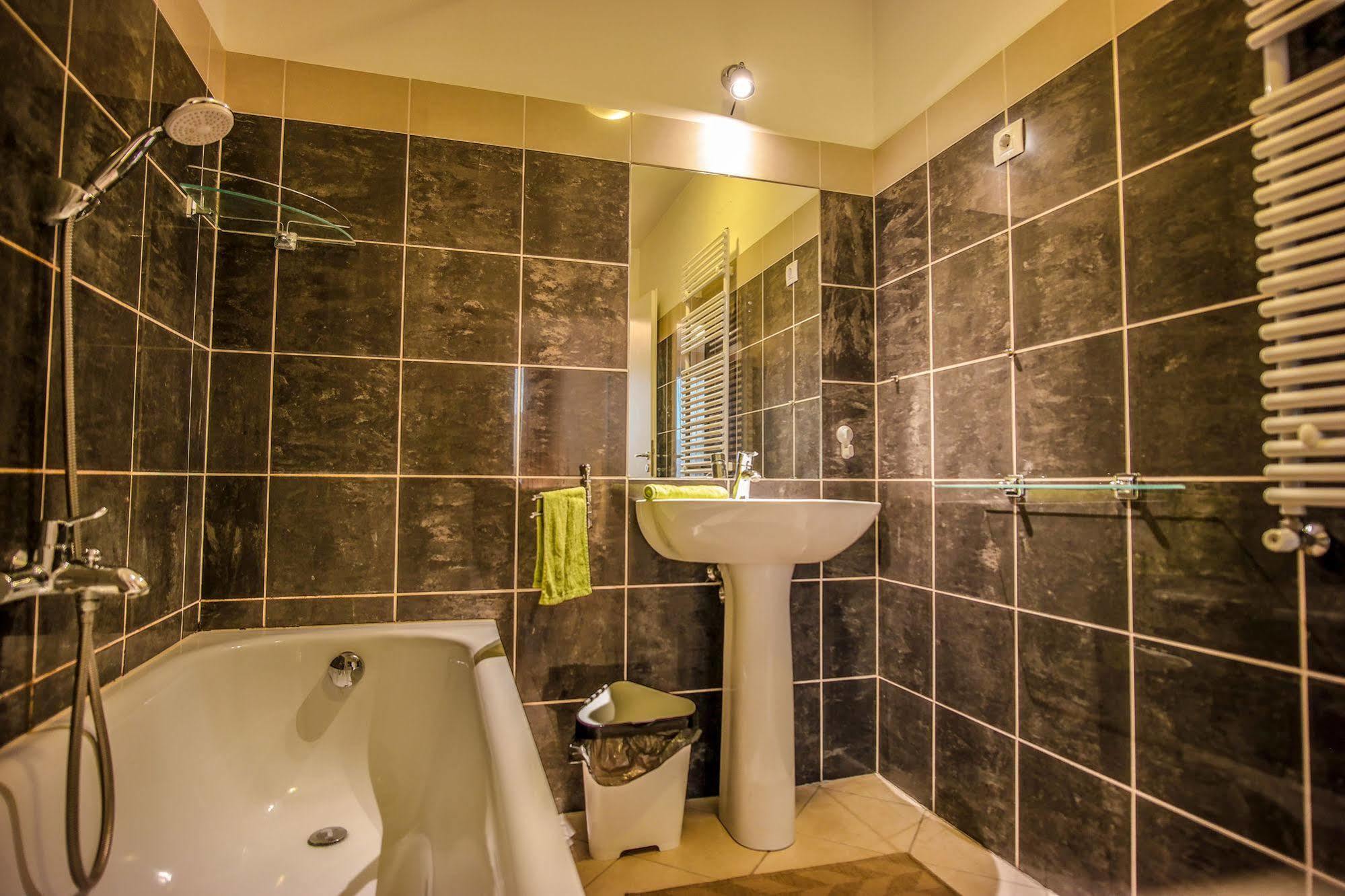 Budapest Heart Apartments Bagian luar foto